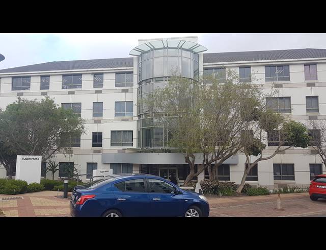 90M² OFFICE TO LET IN TYGER VALLEY